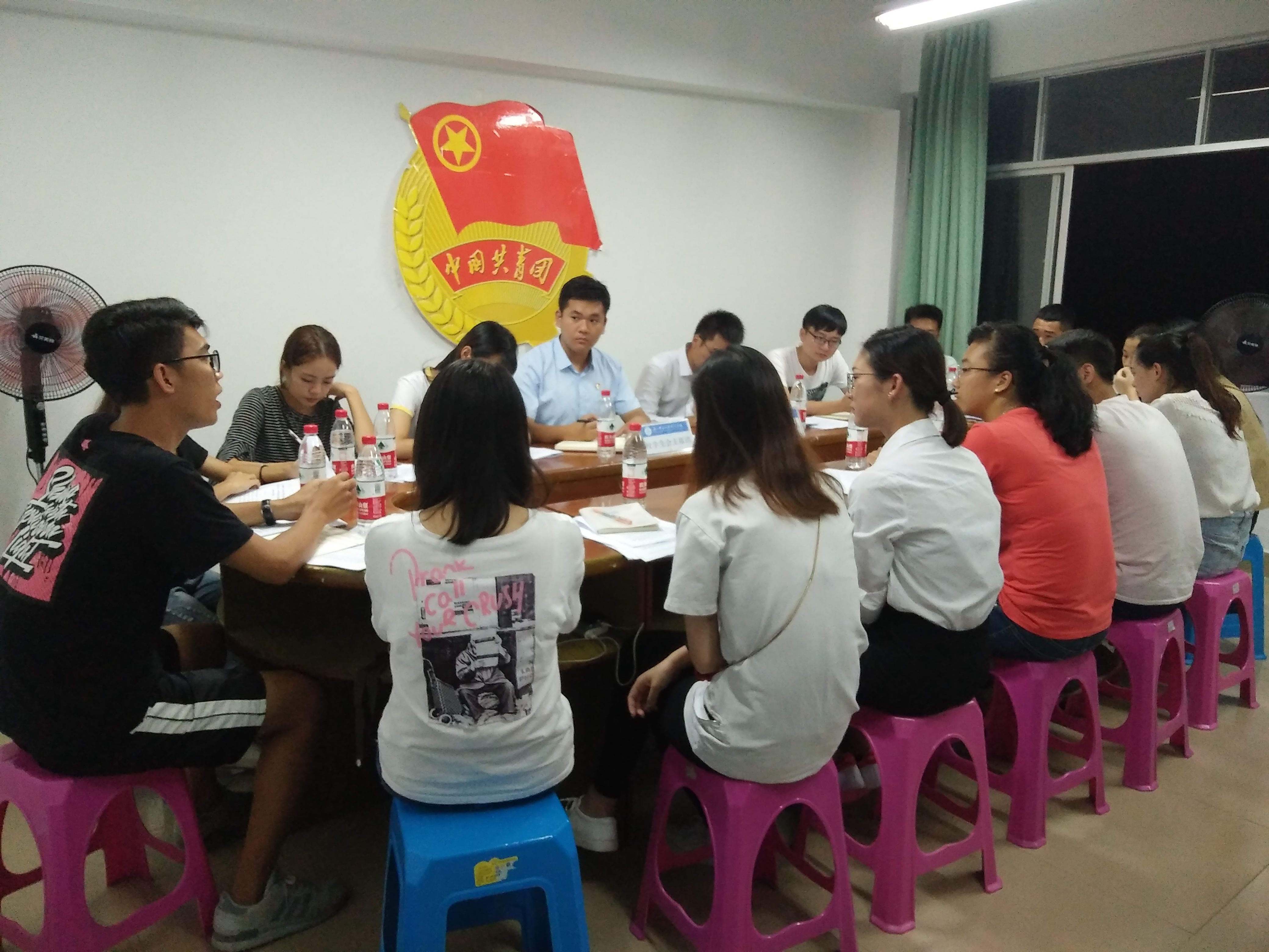 广西师范大学漓江学院 /a>学生会是在广西师范大学漓江学院党委的领导