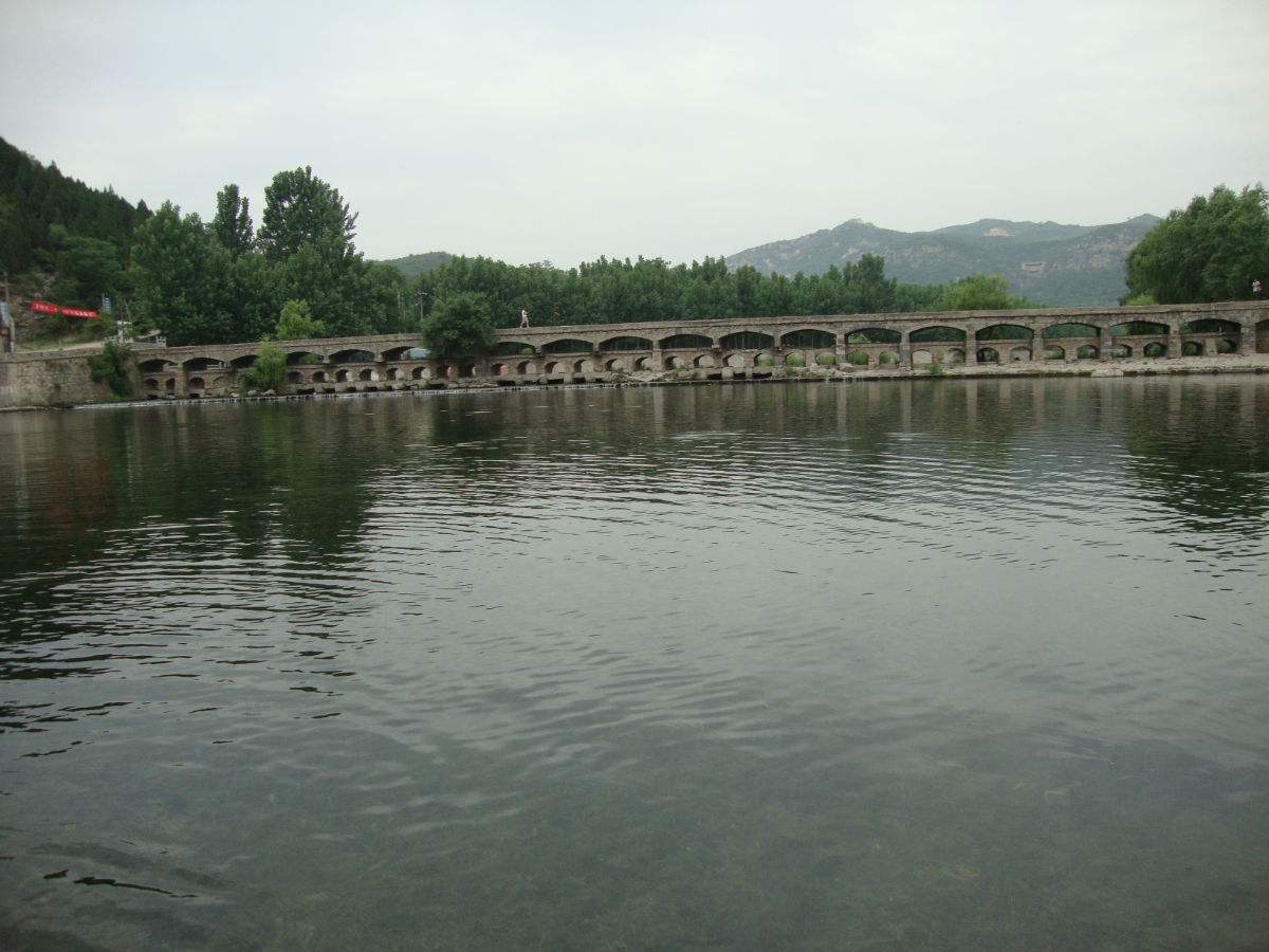  p>安阳小南海风景名胜区,位于安阳市区西南25公里安阳县善应镇一带.