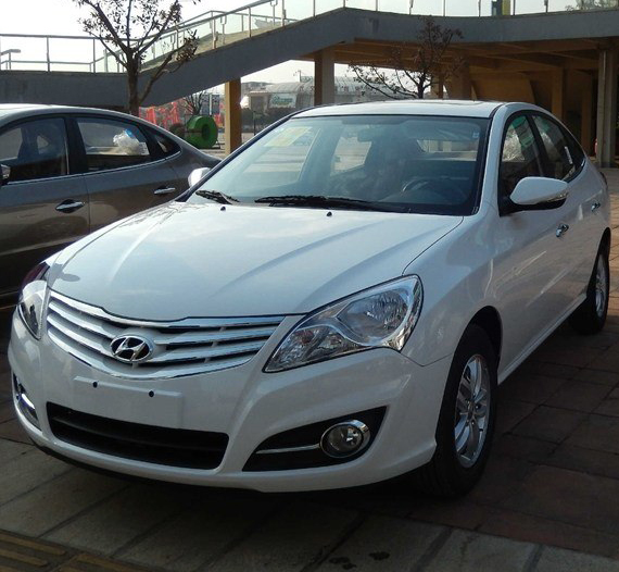 2011款悦动1.6l手动豪华型