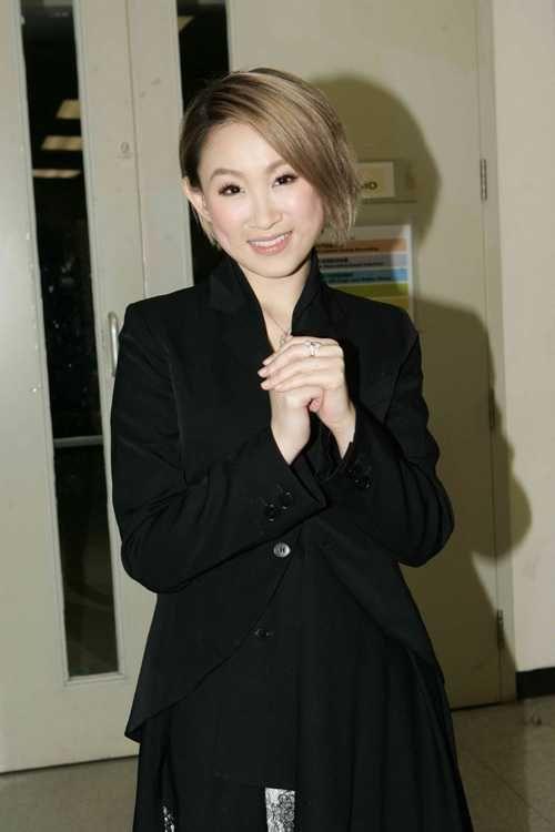 王菀之