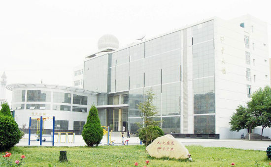  p>长治市第二中学,位于久负盛名的 a target="_blank" href="/item