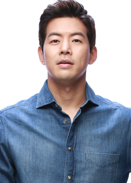 李尚允