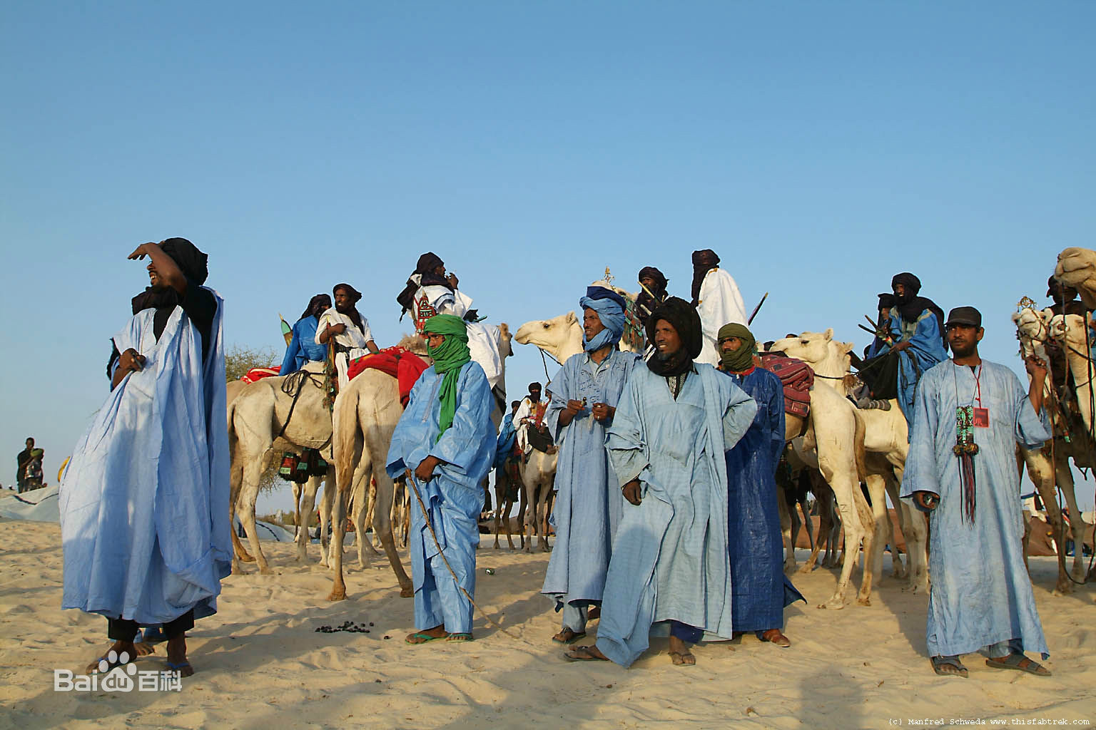 b137a8">柏柏尔人是世居 a target="_blank" href="/item/北非/16580"