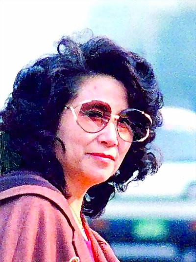 data-id="gncokr2i6i">霍达,女,回族,1945年11月26日出生于北京,作家