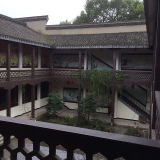 浙江省德清县陆有仁中草药博物馆