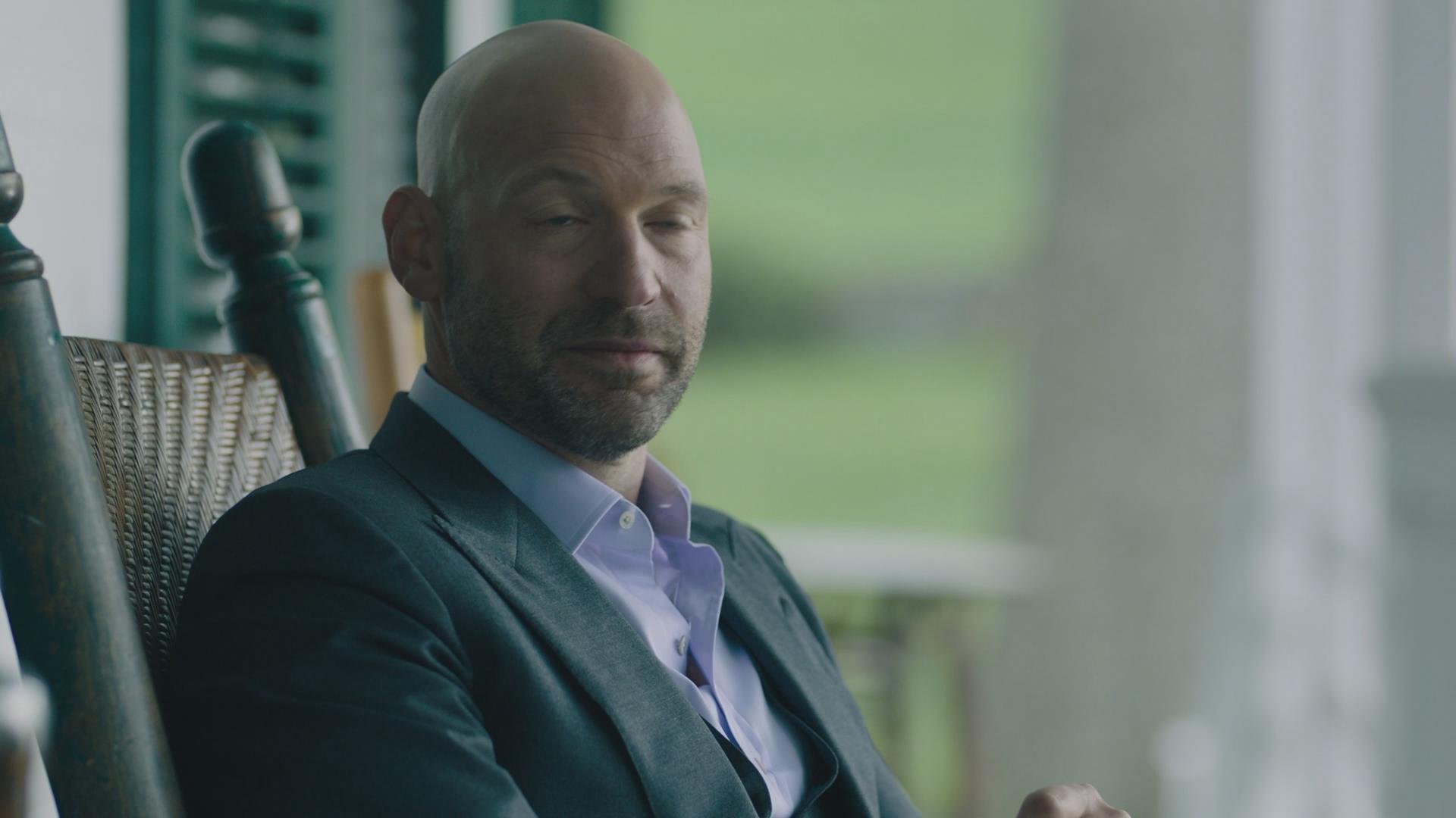 玛姬·丝弗,戴米恩·路易斯,蔡斯·凯利主演的剧情电视剧,该剧于2022