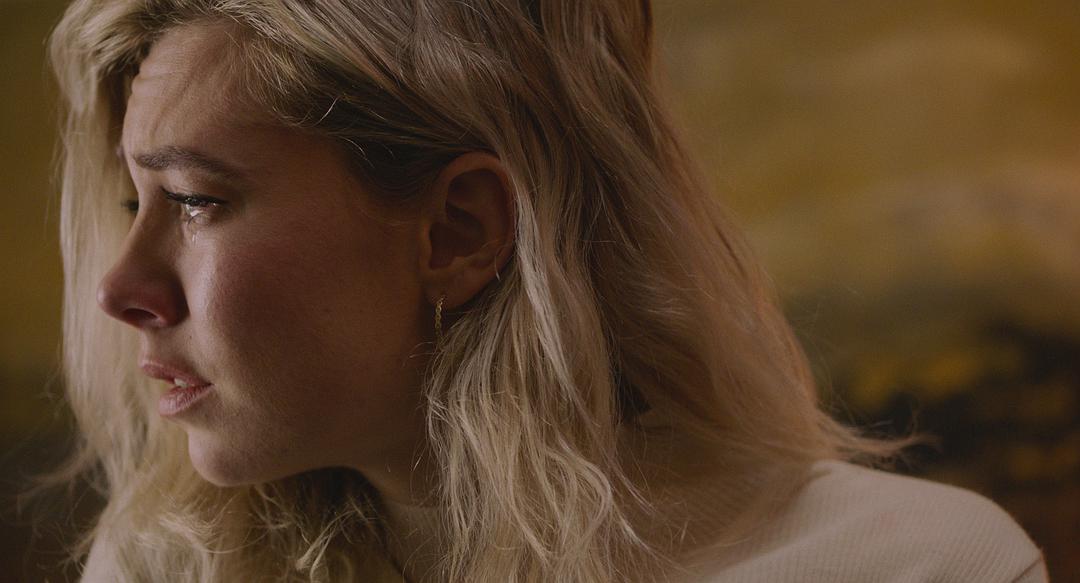  p>《女人的碎片》是由 a target="_blank" href="/item/凯内尔·穆德