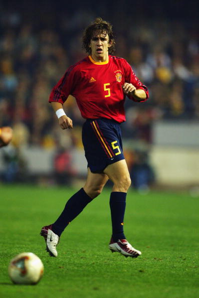 卡莱斯·普约尔