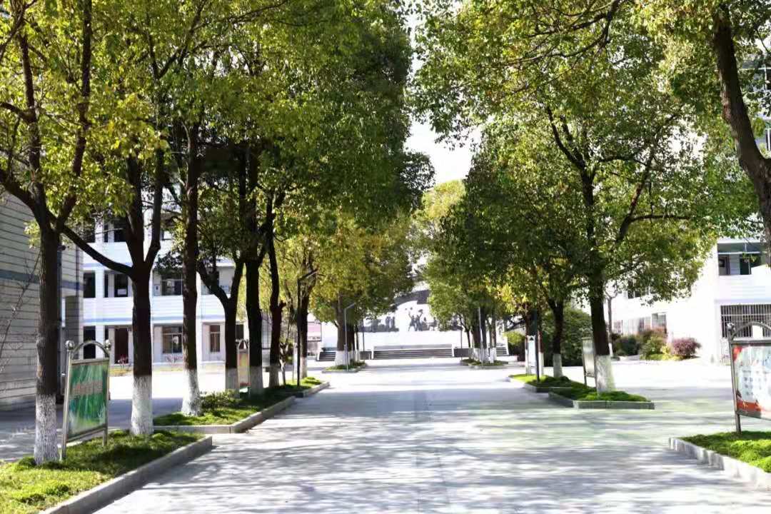 江苏如皋市搬经中学