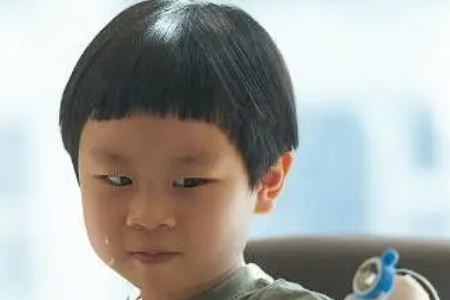  p data-id="stavrv0zf3vu">金俊,韩国男演员,主要作品有《救救我 第