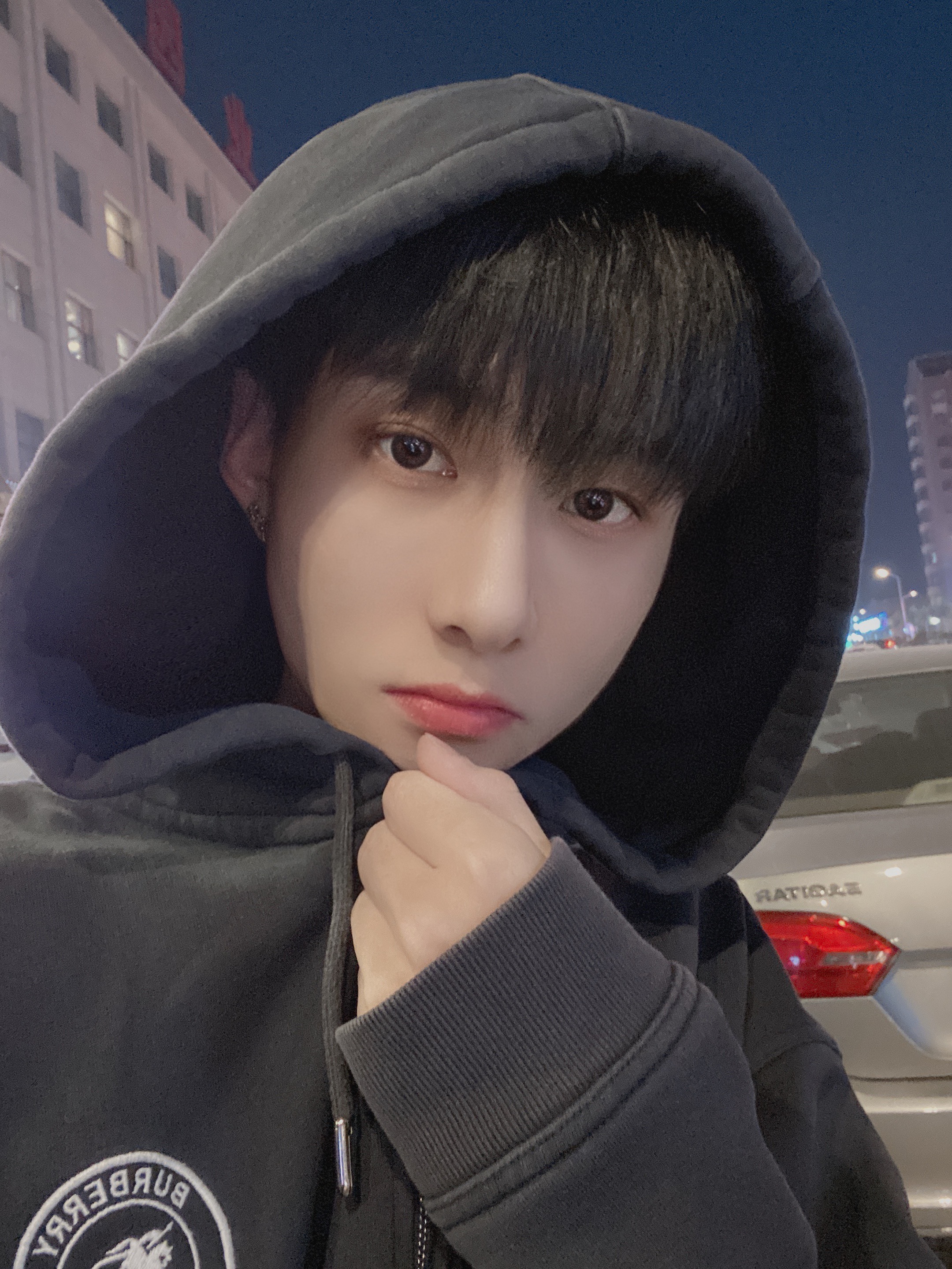 brux76lv">王乐乐,原 a target="_blank" href="/item/快手/19678032"