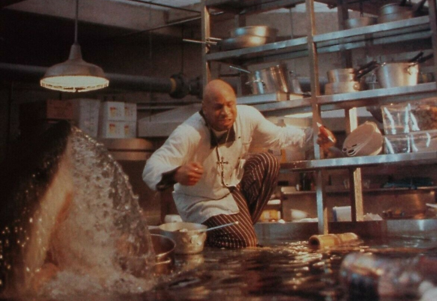 深海狂鲨deepbluesea(1999)