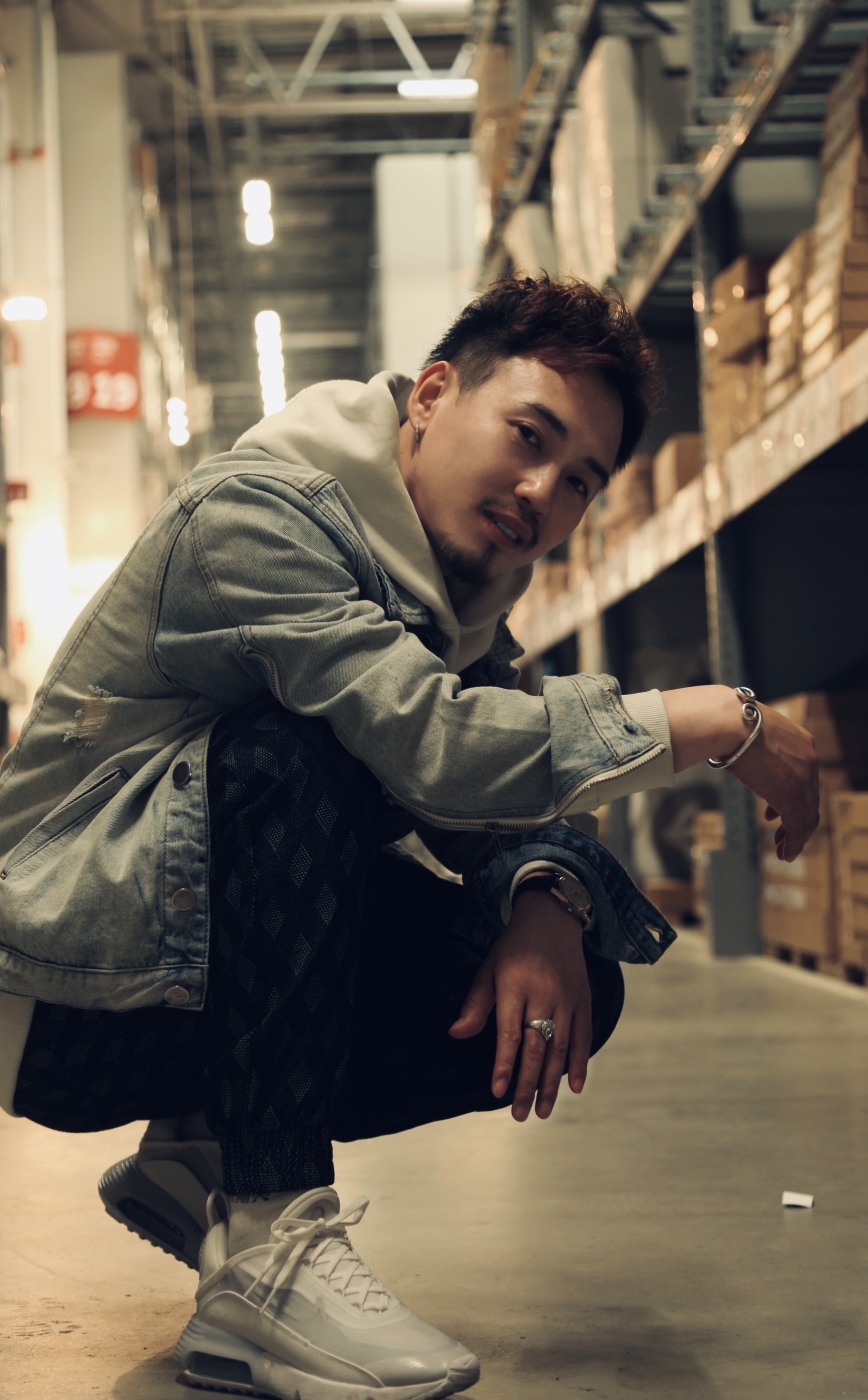 李振