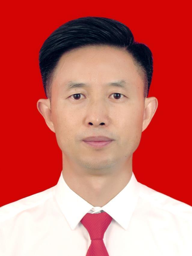 汉族,1973年2月生,江苏 a target="_blank" href="/item/赣榆/995726"