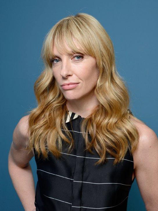  p data-id="gnyu6nitxi">托妮·科莱特(toni collette),1972年11月1