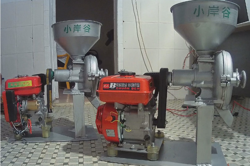  p>小岸谷磨粉机是定制机械,可根据要求设计出各种小型五谷杂粮磨粉机