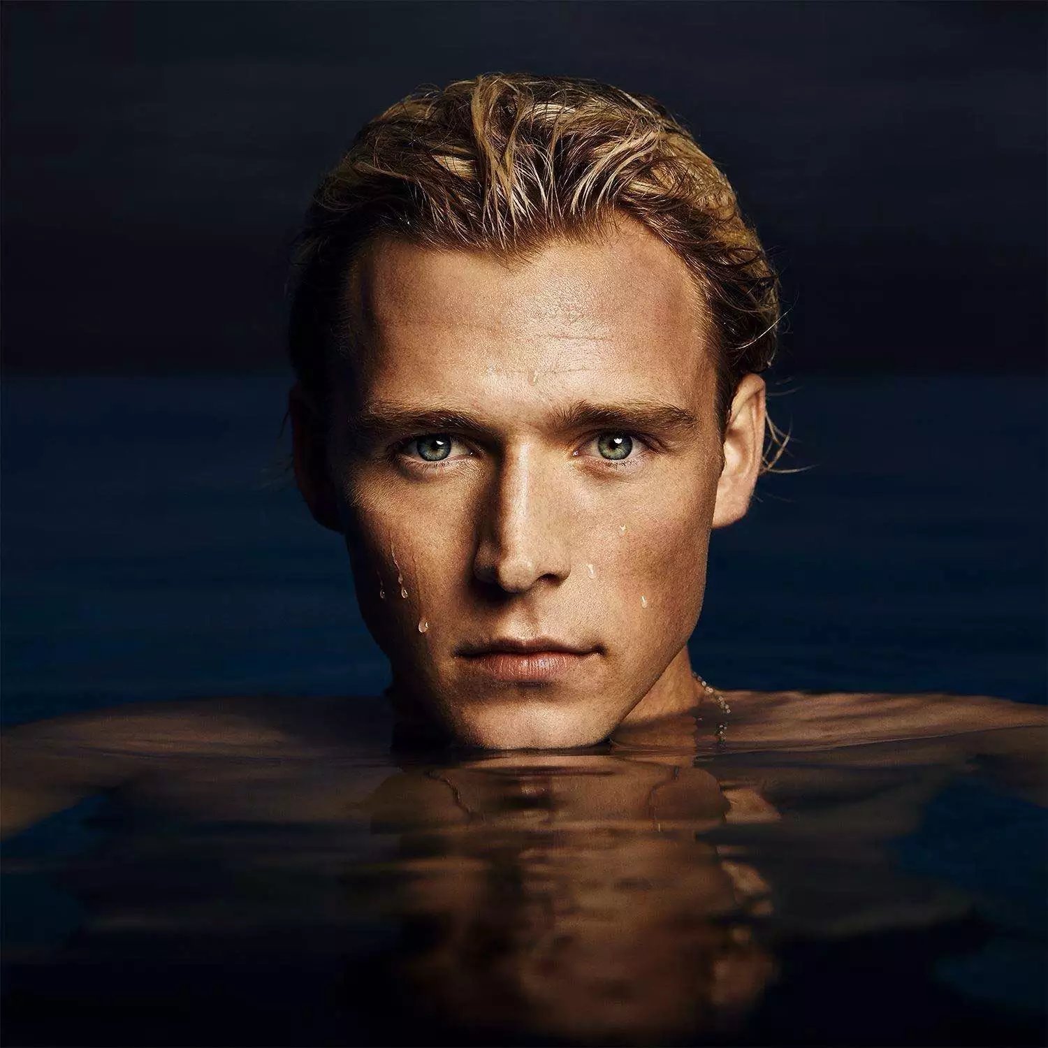  p>克里斯托弗·尼森(christopher nissen),丹麦男歌手兼作曲家.