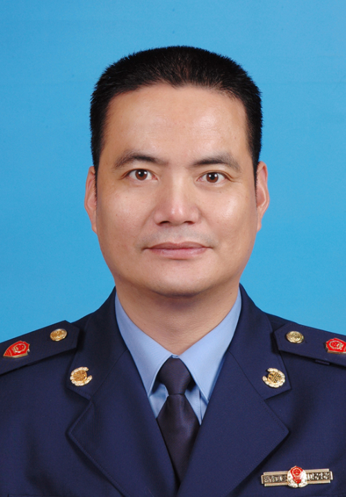  p>蔡斌,现任浙江省温州市乐清市市场监督管理局党委委员,总工程师