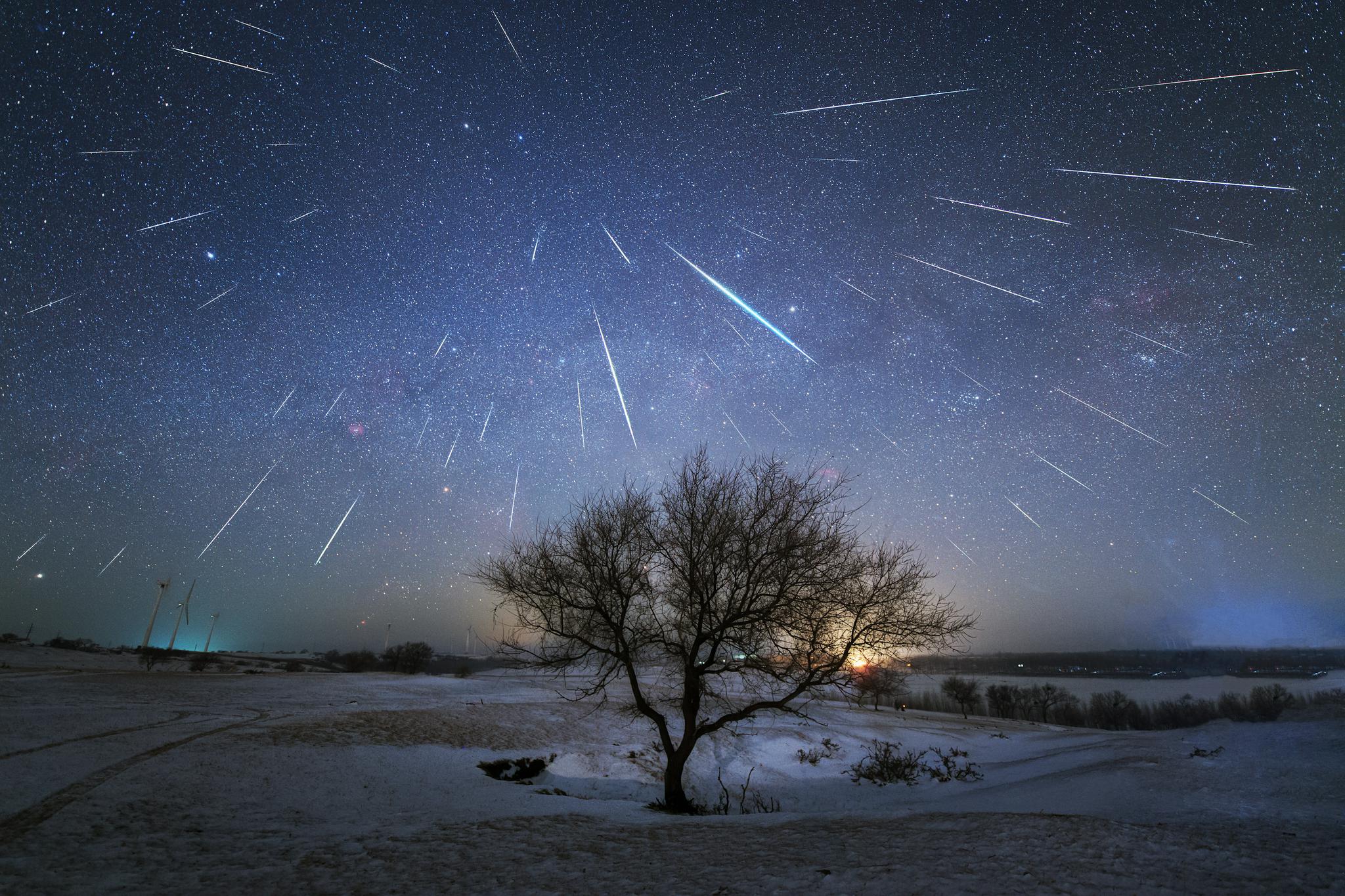 ="tmzul08b276p">戴建峰 i>(网名:jeff的星空之旅) /i>,男,星空摄影师