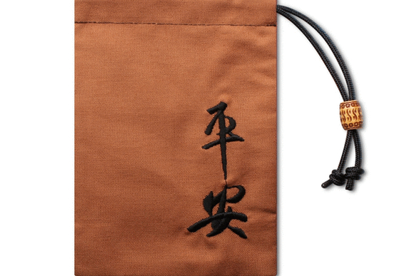  p>袋袋平安拼音dài dài píng ān,是一个汉语词语.