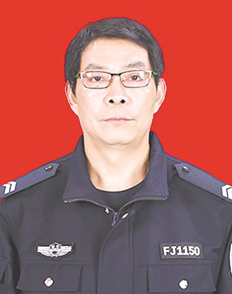 荣延学,现为湖北省黄石市公安局科技信息