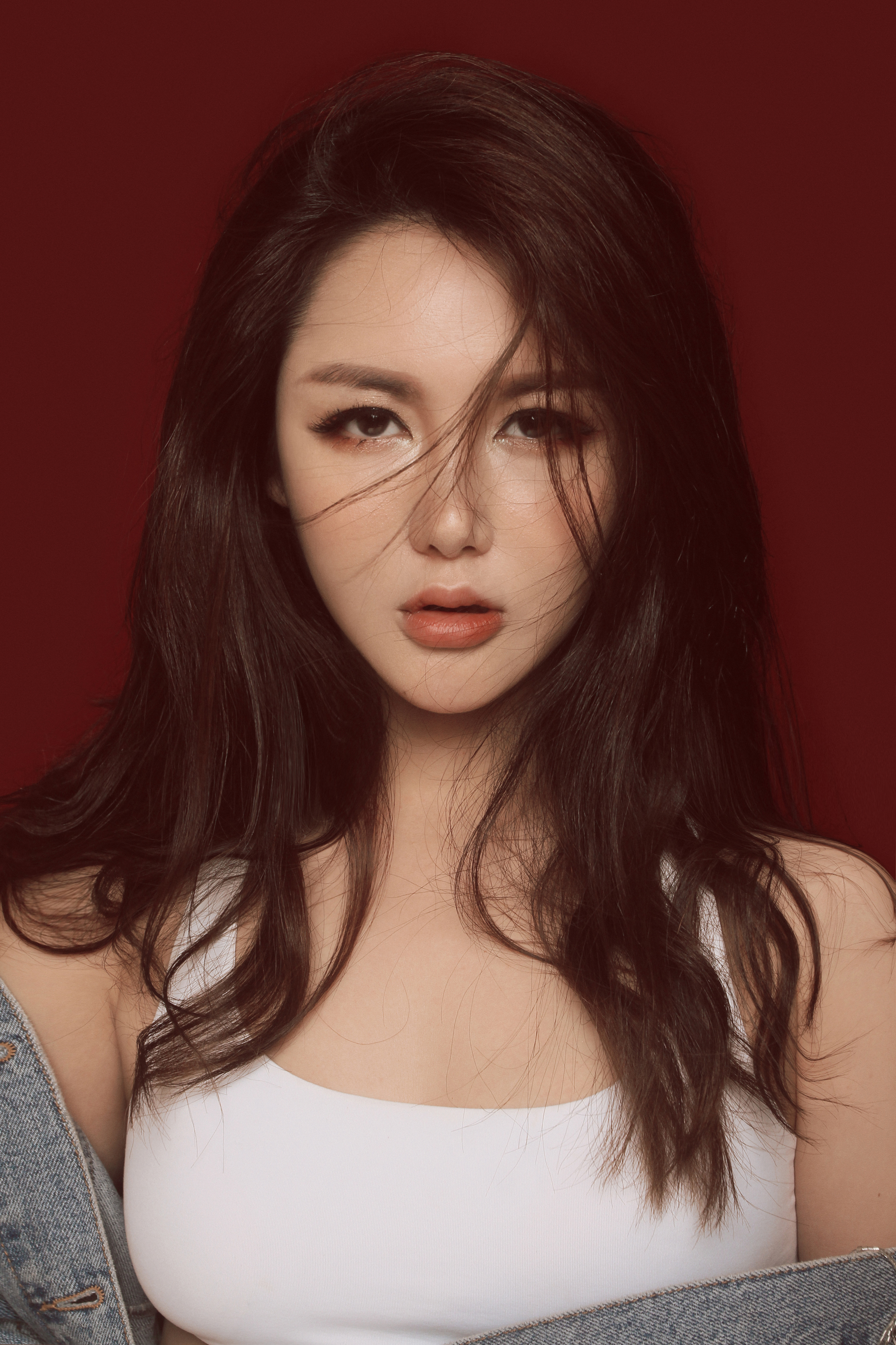  p>郑舒尹(suby cheng),1985年1月16日出生于中国台湾,美籍华裔电子乐