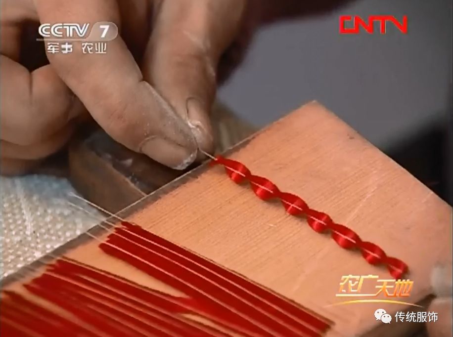“绒花”与“绒鸟”：早就在你懵懂的童年里留下过姓名_百科TA说