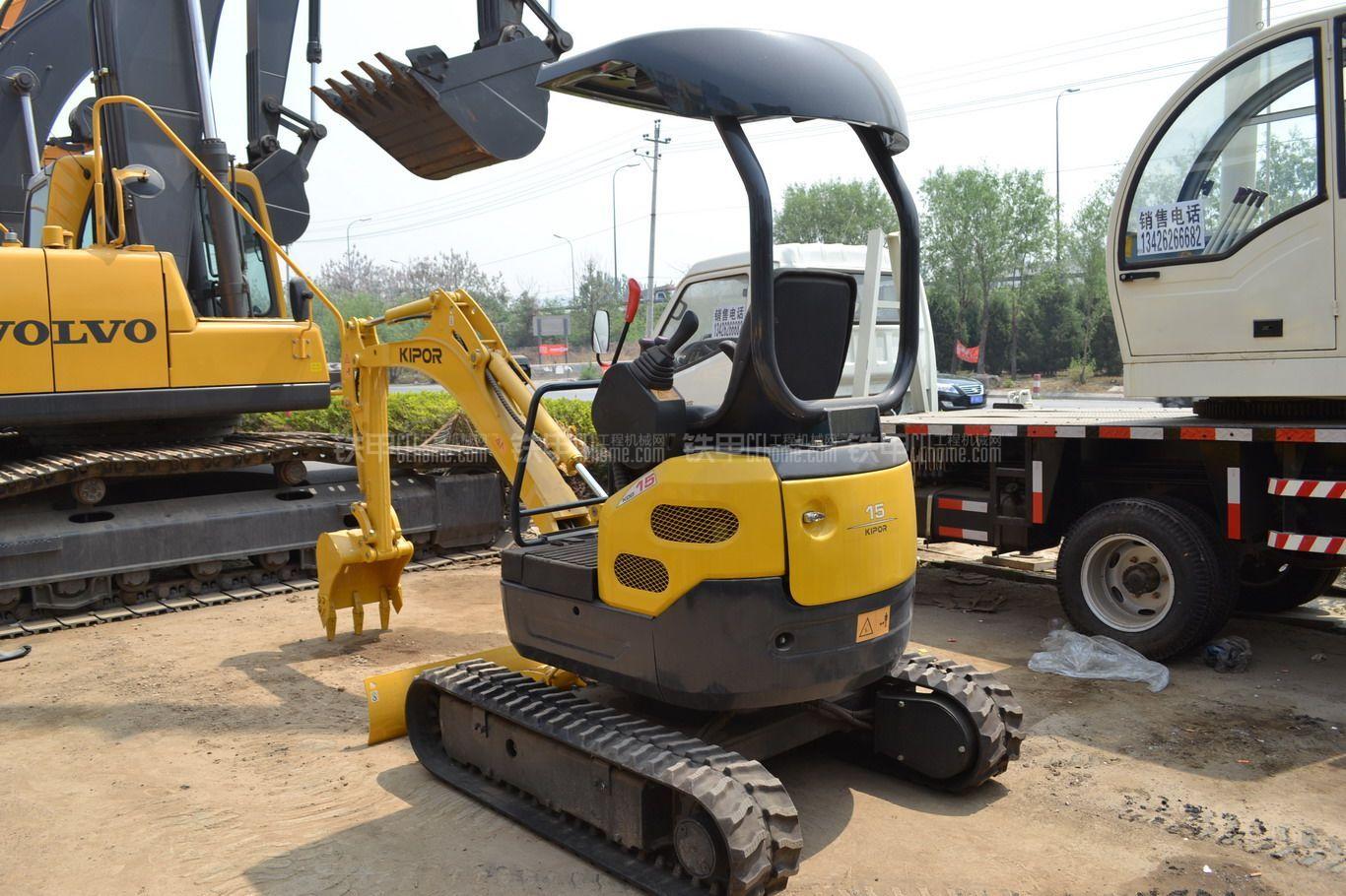  p>无锡开普kdg15迷你挖掘机,整机外观造型舒展流畅,美观大方,人性化