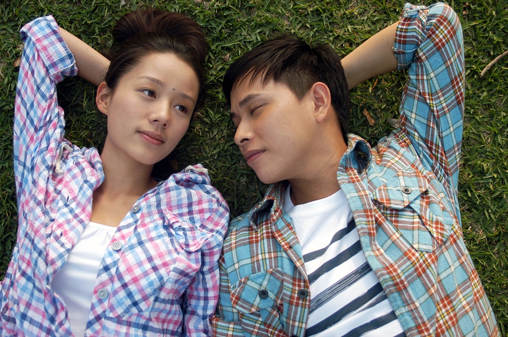  p>《三角地》是由华夏电影发行有限责任公司发行的爱情片,由 a