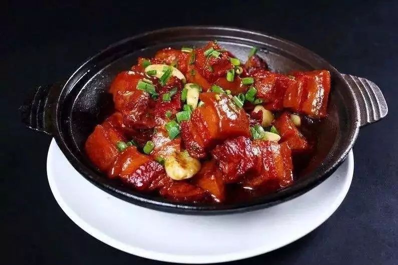 避风塘红烧肉
