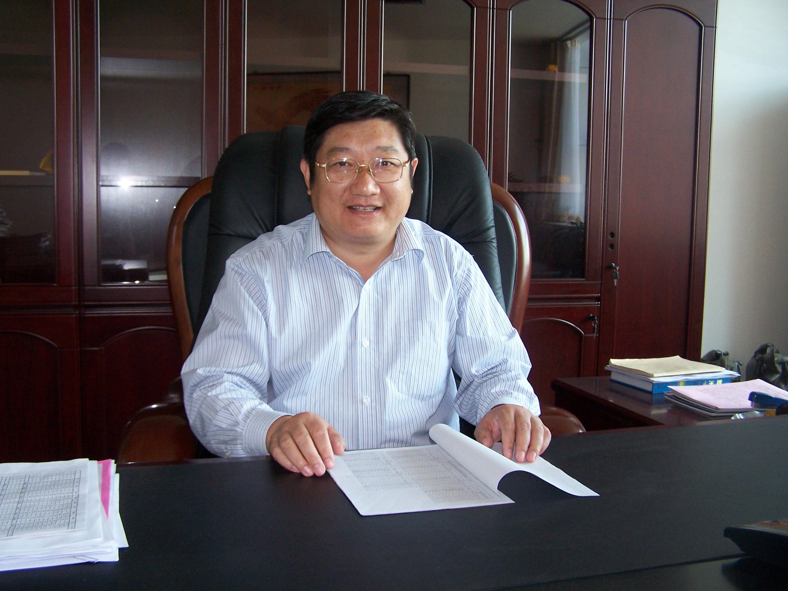 1 middle school),简称"胶州一中",为 a target="_blank" href="/item