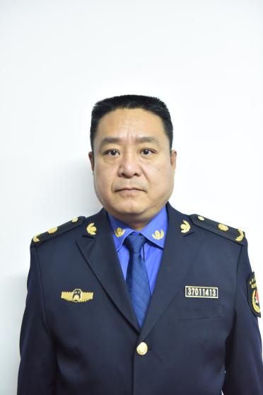  /p> p data-id="toiglurhzf2e">现任山东省济南市历下区城管局(区