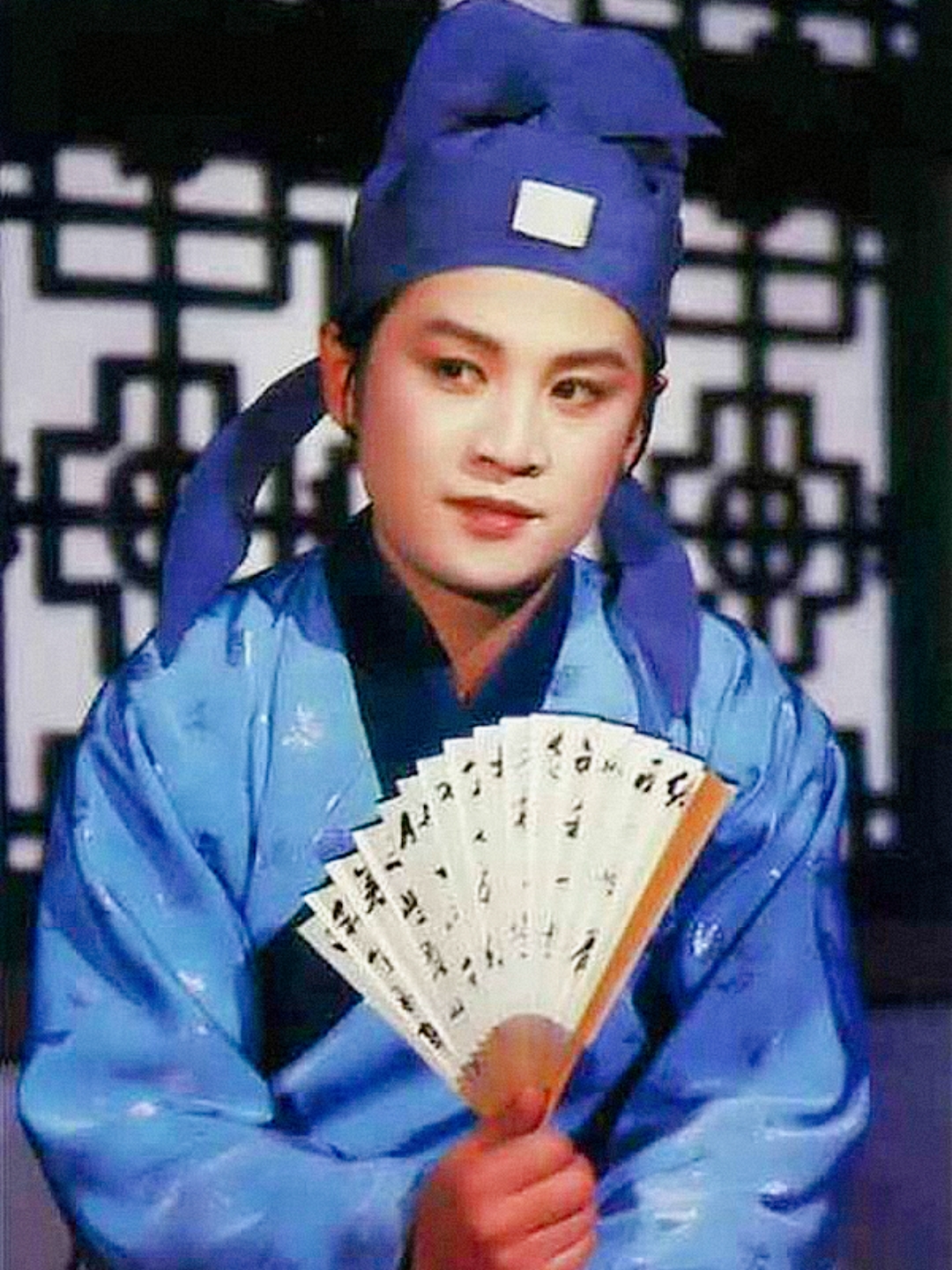 0diz3">贾蔷是名著《 a target="_blank" href="/item/红楼梦/15311"