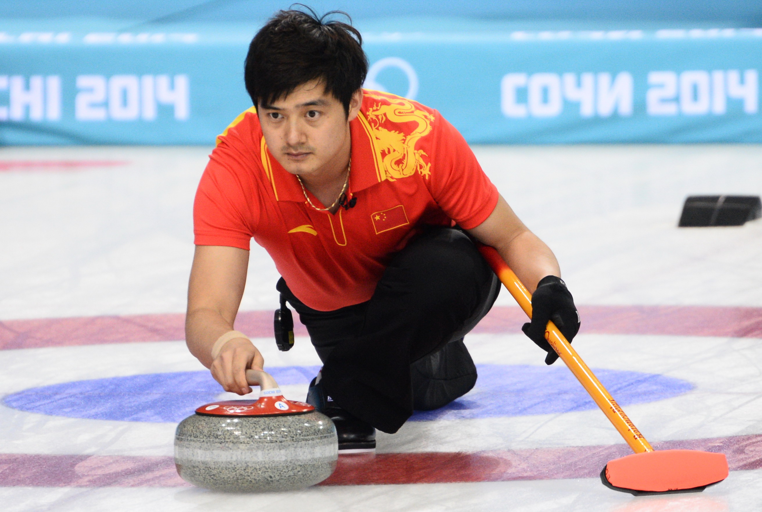 1984年9月14日出生于黑龙江省哈尔滨市,中国冰球运动员,  a target="