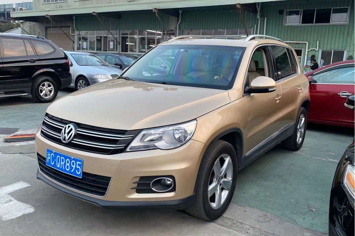 2012款途观 1.8tsi 自动风尚版四驱