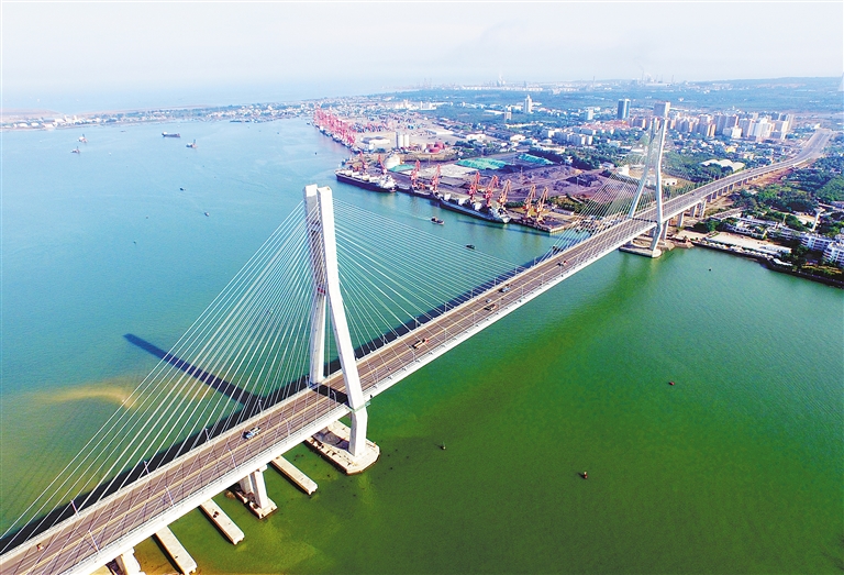  p data-id="sx1nhbuv5wyl"> 洋浦大桥,是中国海南省 a target="