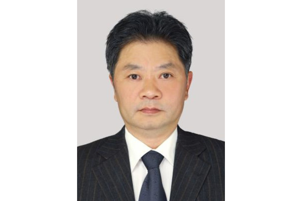  p>罗刚,汉族,1963年7月出生,籍贯重庆,成都气象学院气象雷达专业毕业