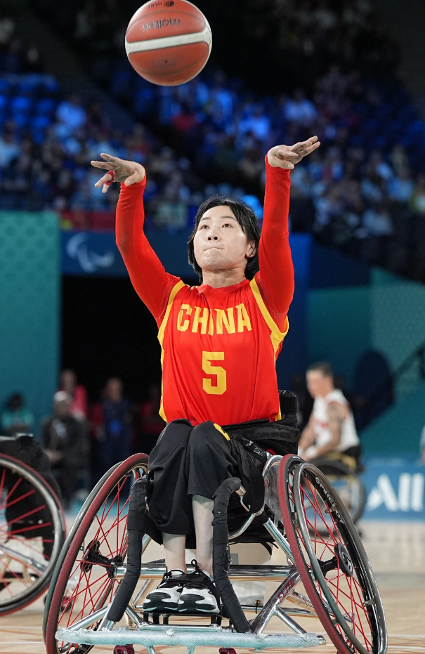 陈雪静,女,出生于1993年9月1日,中国残疾