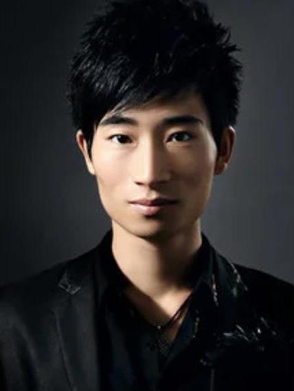  p data-id="gn8l3fx2lc">《我的格桑花》是鲁文嘉措演唱的歌曲,由陆