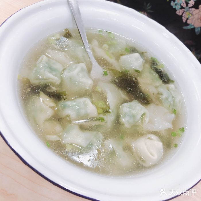 鱼肉小馄饨