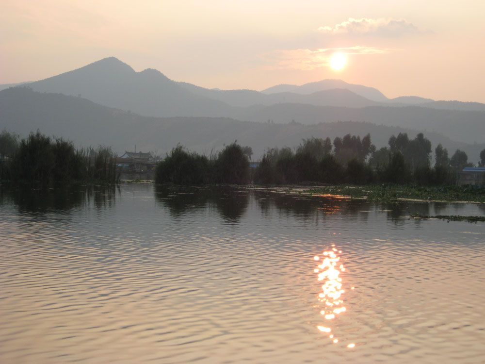 石屏异龙湖风景名胜区
