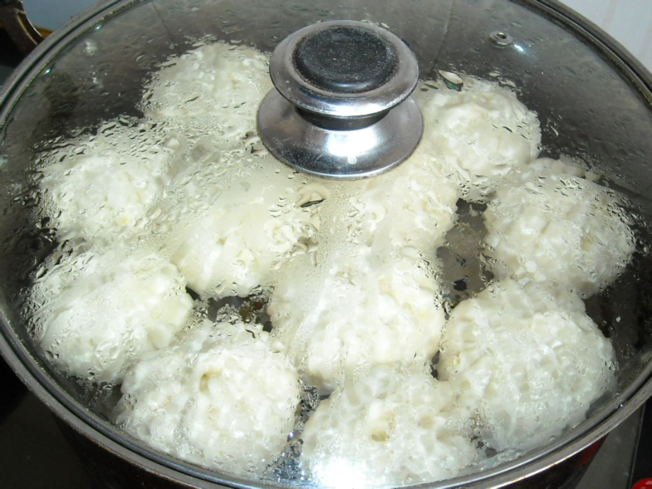 茭瓜鸡蛋包子