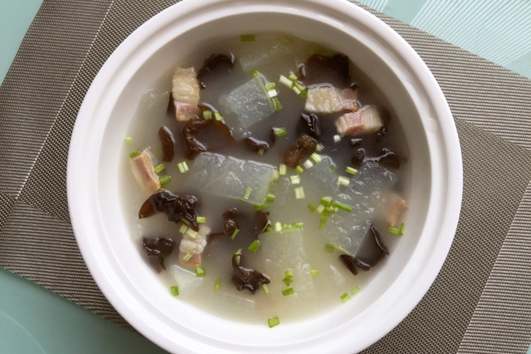 木耳冬瓜三鲜汤