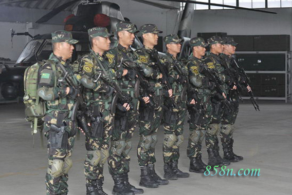 红细胞特别行动组,在《 a target="_blank" href="/item/我是特种兵之