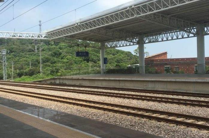 福厦高铁涵江站