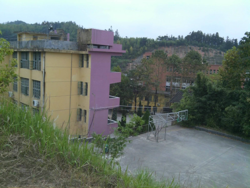  p>福建省 a href="#">古田县 /a>第六中学创办于1956年秋,时称培新