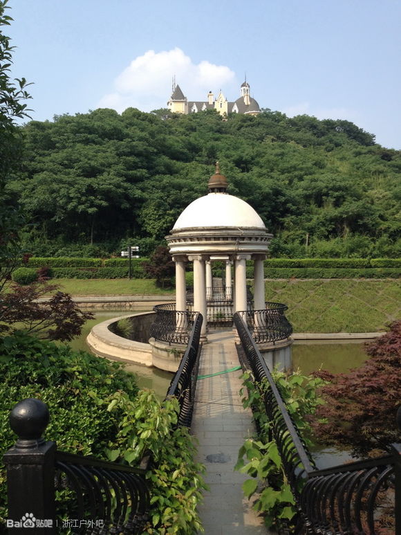 天都城欢乐四季公园