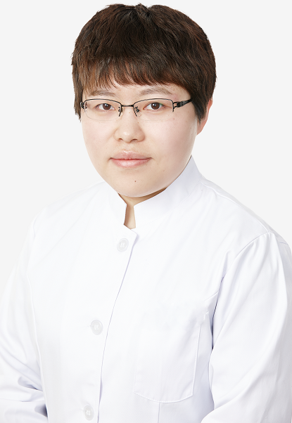  p> b>刘劭晨, /b>女,口腔执业医师,任职于北京瑞程医院管理有限公司