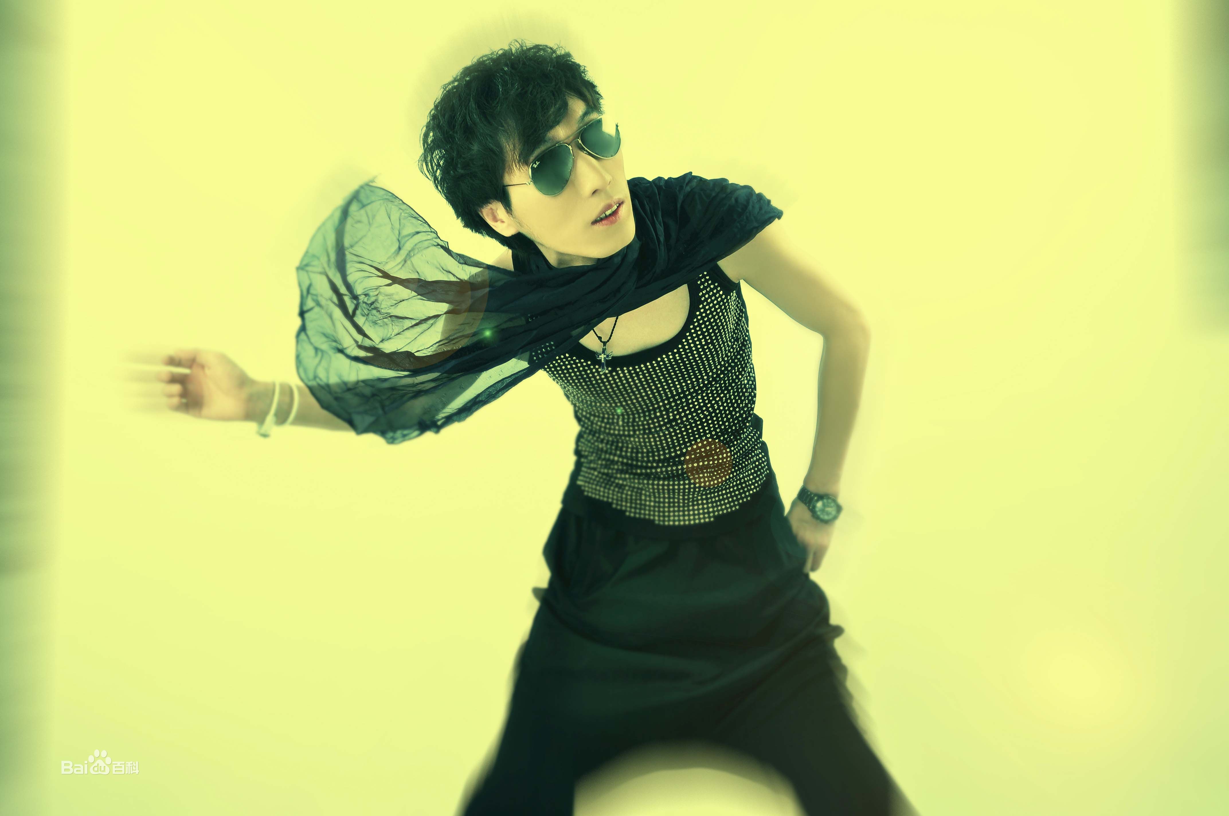  p>李秋实,歌手,音乐人,2005年7参加第三届黑龙江省歌手大奖赛获得