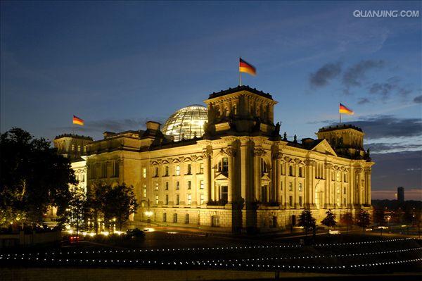  p>德国国会大厦(德语:   reichstagsgeb  ude),简称国会大厦;官方